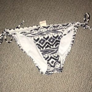 Swimsuit bottoms